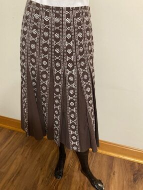 Brown w/ White Embroidery Midi Skirt - Women's Knit Panel Skirt. Item# TSsk31
